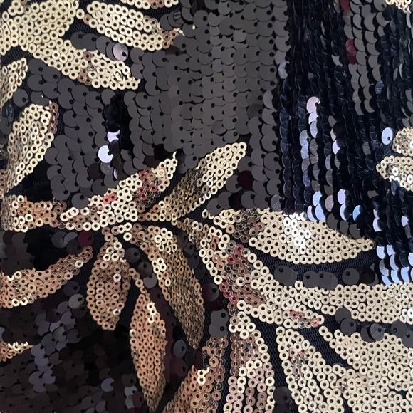 Sequin leaf pattern mini dress - Picture 6 of 6